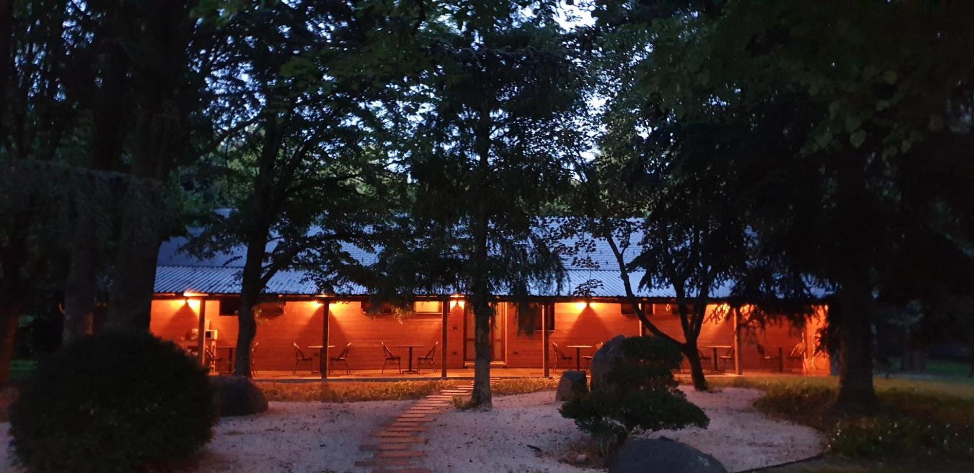 Zanka Vizparti Ueduelo Hotel ภายนอก รูปภาพ