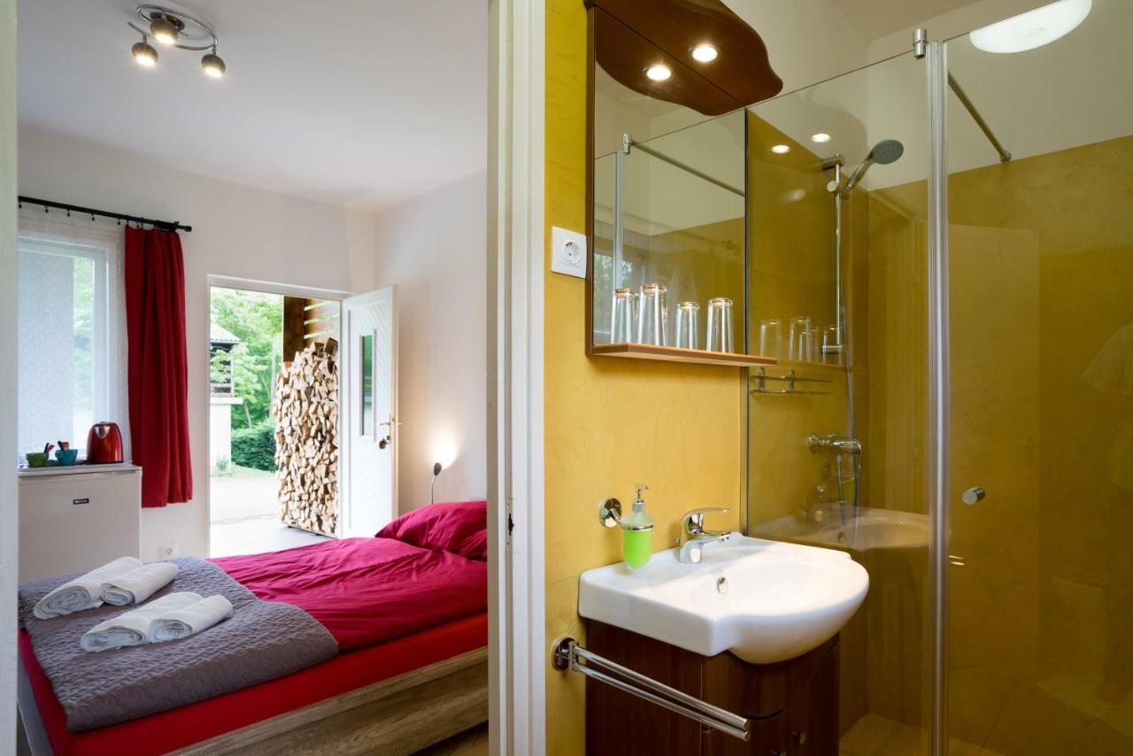 Zanka Vizparti Ueduelo Hotel ภายนอก รูปภาพ